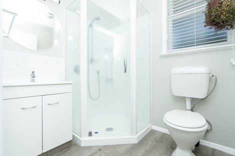 Photo of property in 83 Bryant Road, St Andrews, Hamilton, 3200