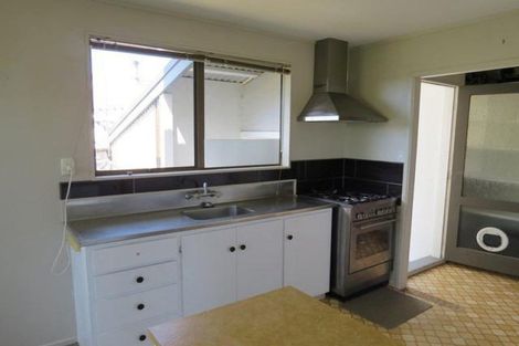 Photo of property in 8b Ropiha Street, Fitzroy, New Plymouth, 4312