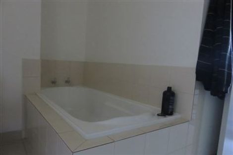 Photo of property in 2c/47 Stanhope Road, Mount Wellington, Auckland, 1051