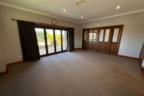 Photo of property in 70 Parnell Heights, Kelvin Grove, Palmerston North, 4414