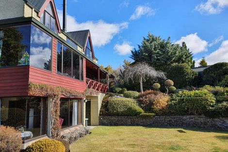 Photo of property in 5 Burnett Place, Lake Tekapo, 7999