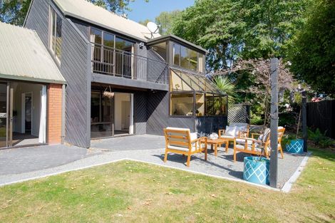 Photo of property in 105 Gardiners Road, Harewood, Christchurch, 8051