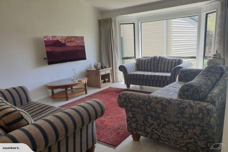 Photo of property in 16 Meynell Court, Glen Eden, Auckland, 0602