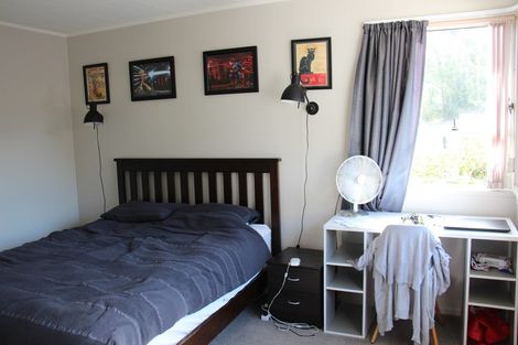 Photo of property in 14 Regency Place, Sunnynook, Auckland, 0632