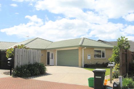 Photo of property in 17 Appaloosa Place, Papamoa Beach, Papamoa, 3118