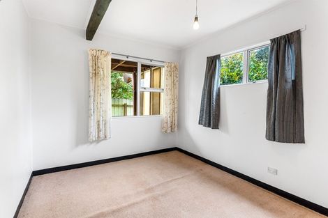 Photo of property in 1/150 Dowse Drive, Maungaraki, Lower Hutt, 5010