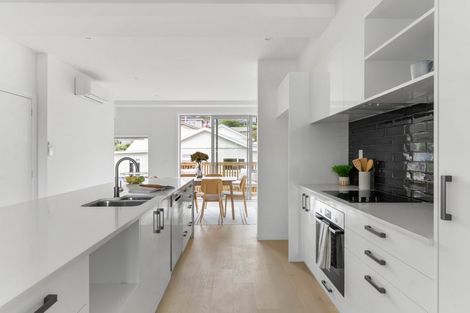 Photo of property in 25b Liffey Street, Island Bay, Wellington, 6023