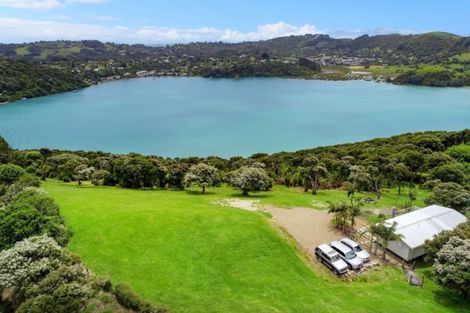 Photo of property in 51 Margaret Reeve Lane, Waiheke Island, 1971