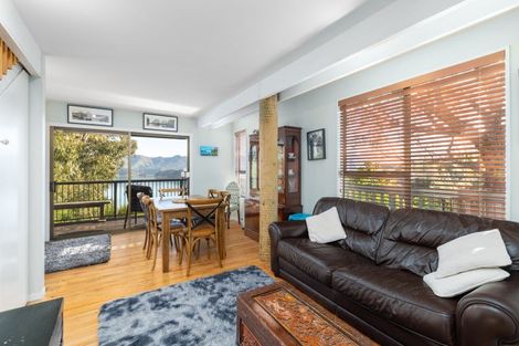 Photo of property in 4 James Drive, Diamond Harbour, Lyttelton, 8971