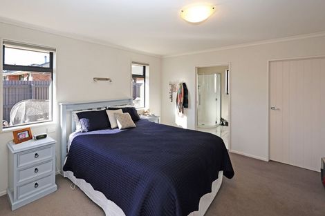 Photo of property in 14 Mcmullan Place, Oamaru North, Oamaru, 9400