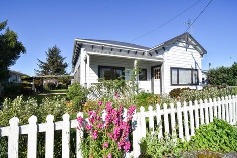 Photo of property in 4 Wakelin Street, Carterton, 5713