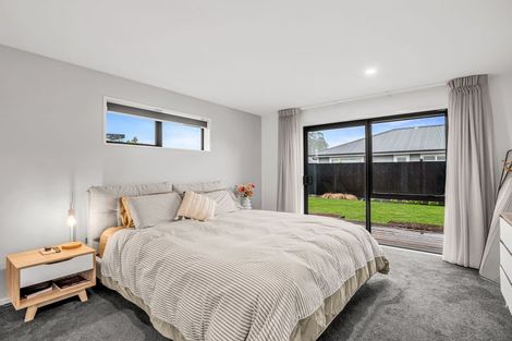 Photo of property in 102 Petries Road, Woodend, 7610