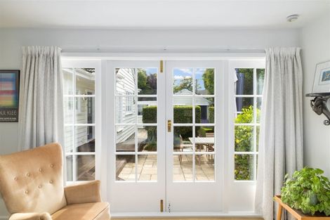 Photo of property in 10 Joyce Crescent, Ilam, Christchurch, 8041