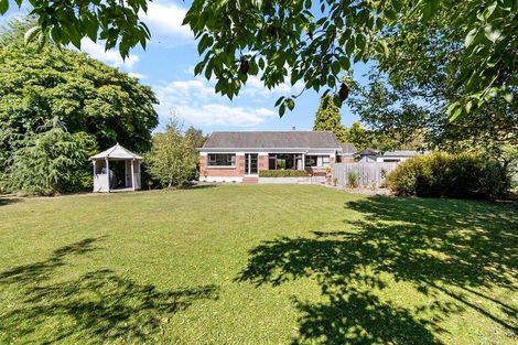 Photo of property in 72 Parsonage Road, Waimate, 7978