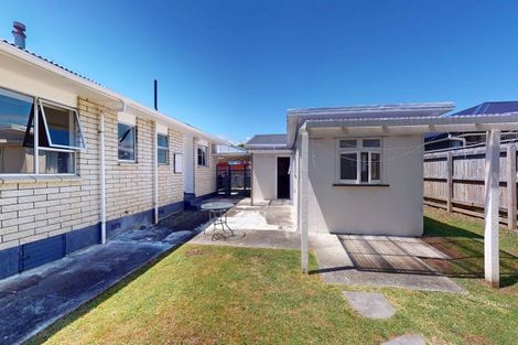 Photo of property in 5 Charles Street, Levin, 5510