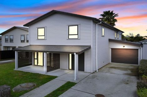Photo of property in 76 Kaimoana Street, Weymouth, Auckland, 2103