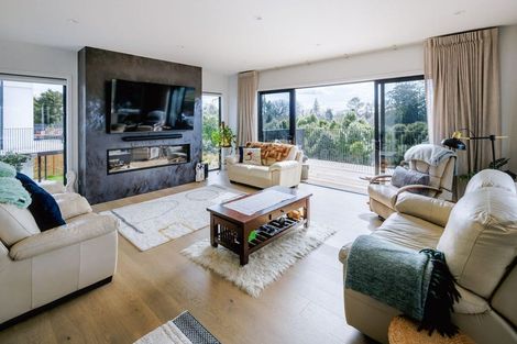 Photo of property in 31 Lakewood Lane, Cambridge, 3434