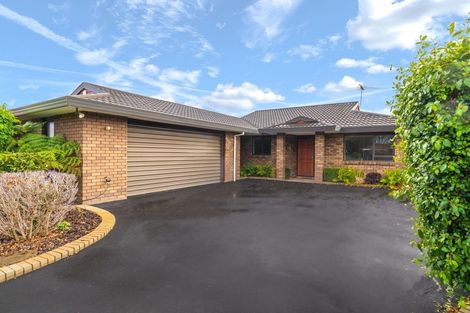 Photo of property in 69 Lowry Avenue, Redwood, Christchurch, 8051