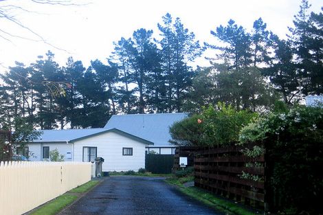 Photo of property in 64 Newton Place, Westbrook, Palmerston North, 4412