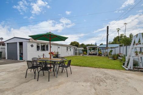 Photo of property in 8 Julian Place, Otara, Auckland, 2023