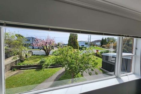 Photo of property in 6 Gray Avenue, Paraparaumu Beach, Paraparaumu, 5032