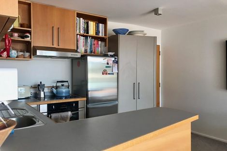 Photo of property in 50b Hawker Street, Mount Victoria, Wellington, 6011
