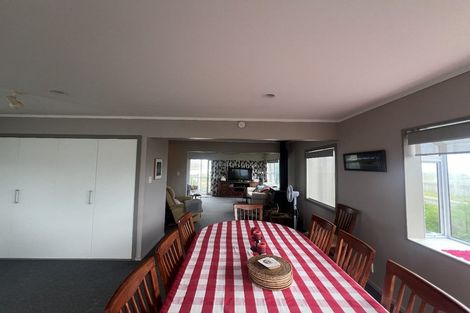 Photo of property in 1 Karaka Street, Otaki Beach, Otaki, 5512