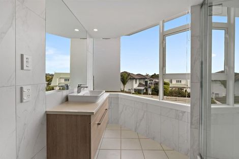 Photo of property in 1/90 Kitchener Road, Milford, Auckland, 0620