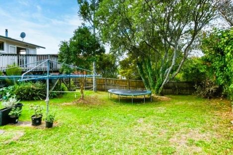 Photo of property in 20 Hartley Terrace, Massey, Auckland, 0614