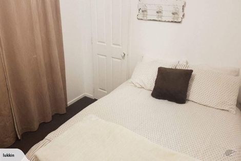 Photo of property in 2/188 Finlayson Avenue, Clendon Park, Auckland, 2103