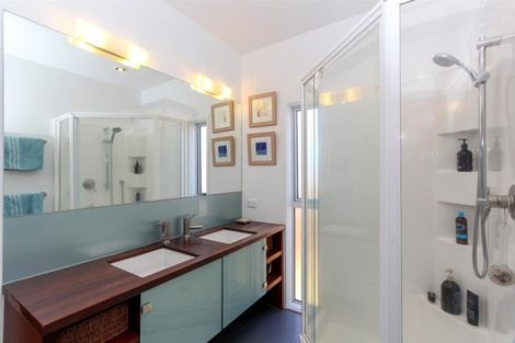 Photo of property in 315 Carrington Street, Vogeltown, New Plymouth, 4310