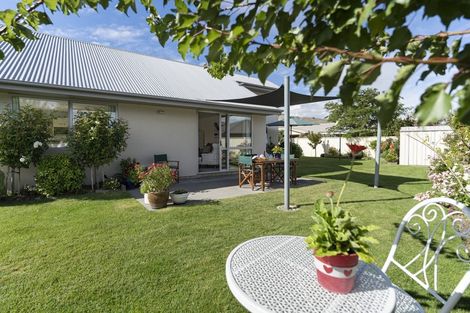 Photo of property in 8 Robertson Court, Cromwell, 9310