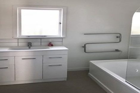 Photo of property in 8 Storkey Street, Marewa, Napier, 4110