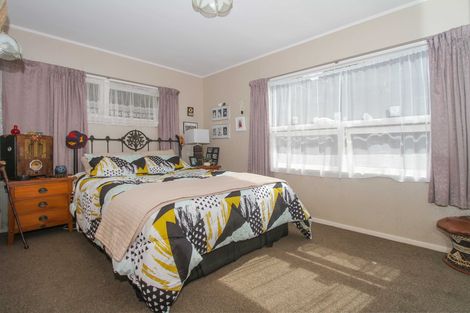 Photo of property in 1/19 Mcdowell Crescent, Hillcrest, Auckland, 0627