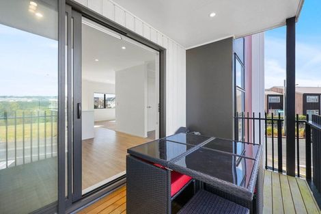 Photo of property in 1 Bonnette Road, Flat Bush, Auckland, 2019