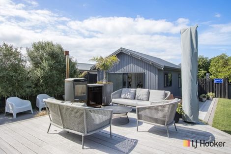 Photo of property in 55 Seaforth Road, Waihi Beach, 3611