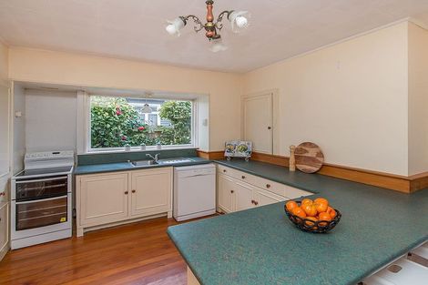 Photo of property in 44 Windermere Road, Papanui, Christchurch, 8053