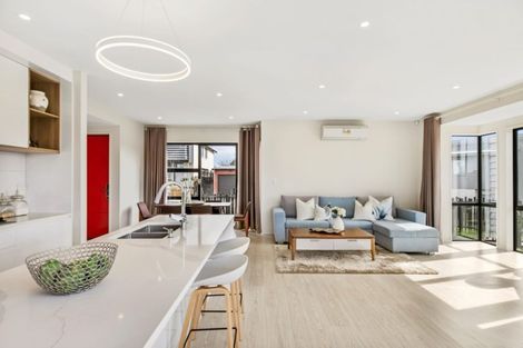 Photo of property in 2 Tihema Lane, Westgate, Auckland, 0614