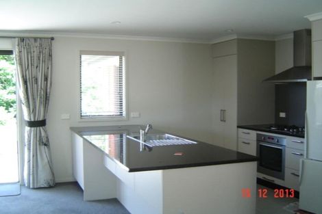 Photo of property in 40 Magnolia Drive, Westown, New Plymouth, 4310
