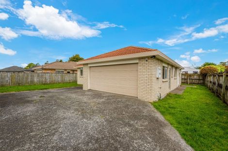 Photo of property in 10 Anton Place, Takanini, 2112