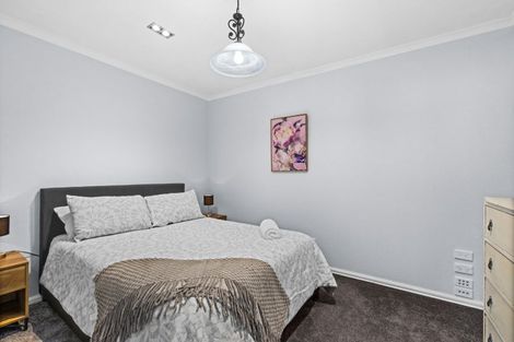 Photo of property in 32 Milton Road, Bluff Hill, Napier, 4110