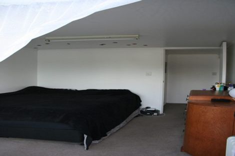 Photo of property in 17 Holland Road, Hillcrest, Auckland, 0627