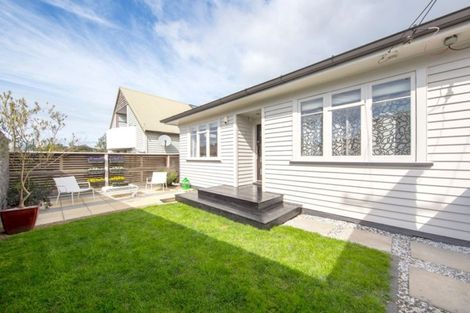 Photo of property in 48 Westmere Crescent, Westmere, Auckland, 1022