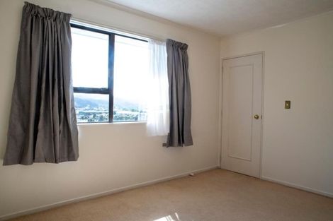 Photo of property in 17a Gipps Street, Karori, Wellington, 6012