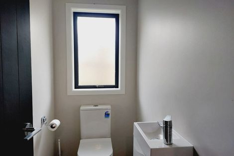 Photo of property in 27 Leathem Crescent, Pokeno, 2402