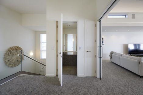 Photo of property in 241b Oceanbeach Road, Mount Maunganui, 3116