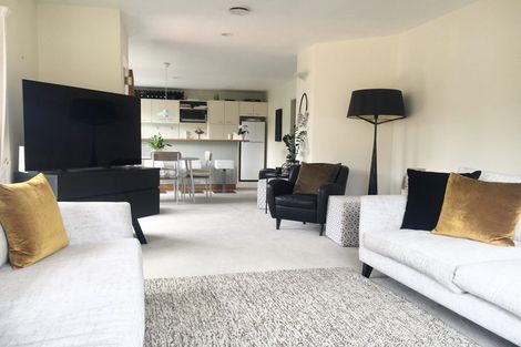 Photo of property in 3/16 Moenui Avenue, Orewa, 0931