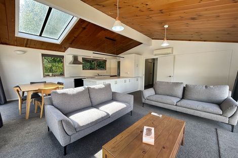 Photo of property in 8 Evergreen Place, Sunshine Bay, Queenstown, 9300