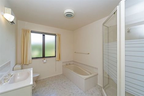 Photo of property in 76a West Street, Greytown, 5712