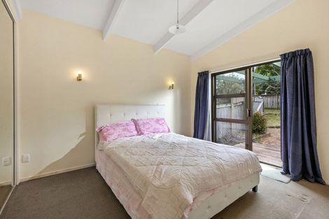 Photo of property in 233 Vipond Road, Stanmore Bay, Whangaparaoa, 0932